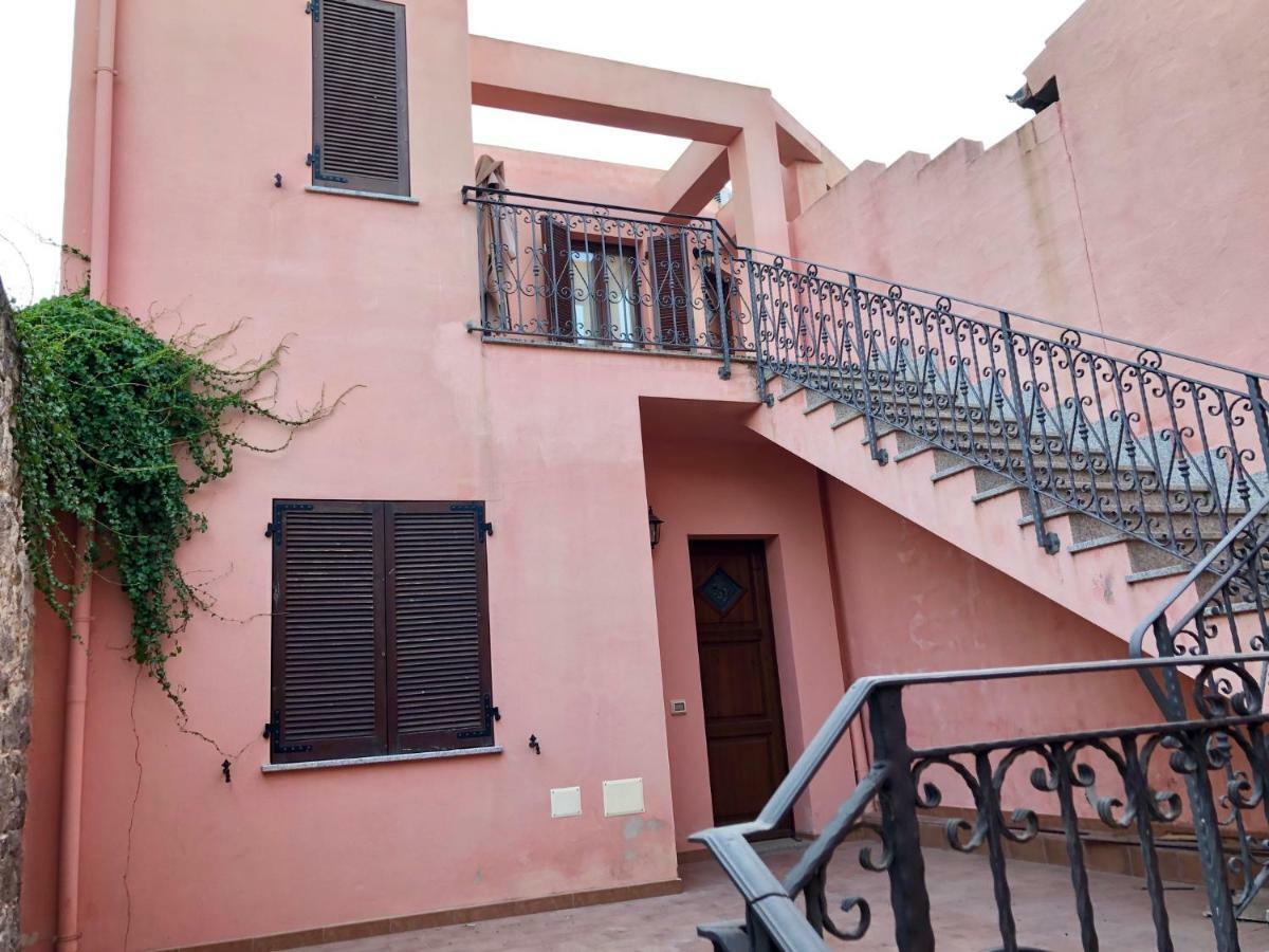 Sa Corti Antiga Apartment SantʼAntìoco 外观 照片